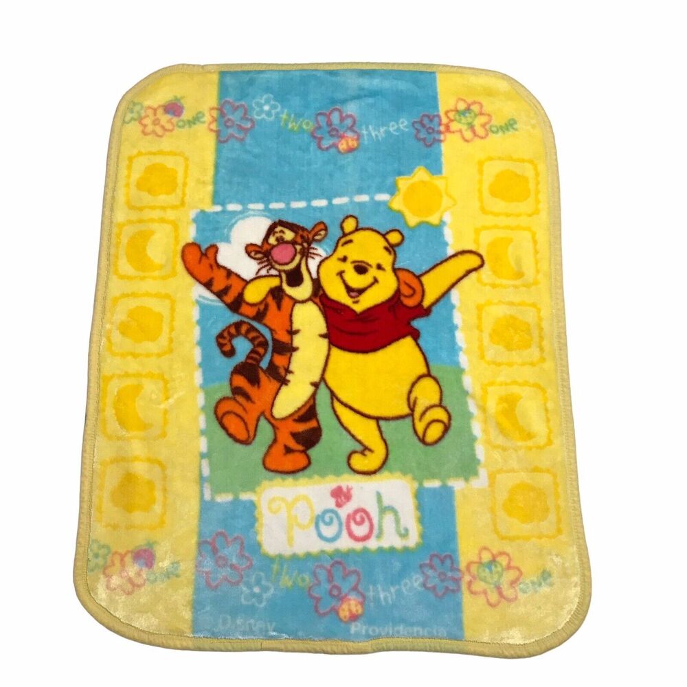 Vintage Winnie‎ The Pooh And Tigger Baby Blanket 30x38.5